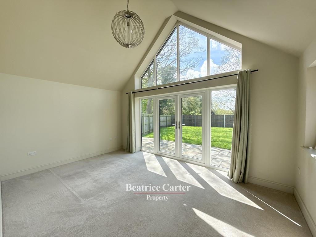 Property Image 6c074084-8a79-4653-b1ef-efce961c8c92