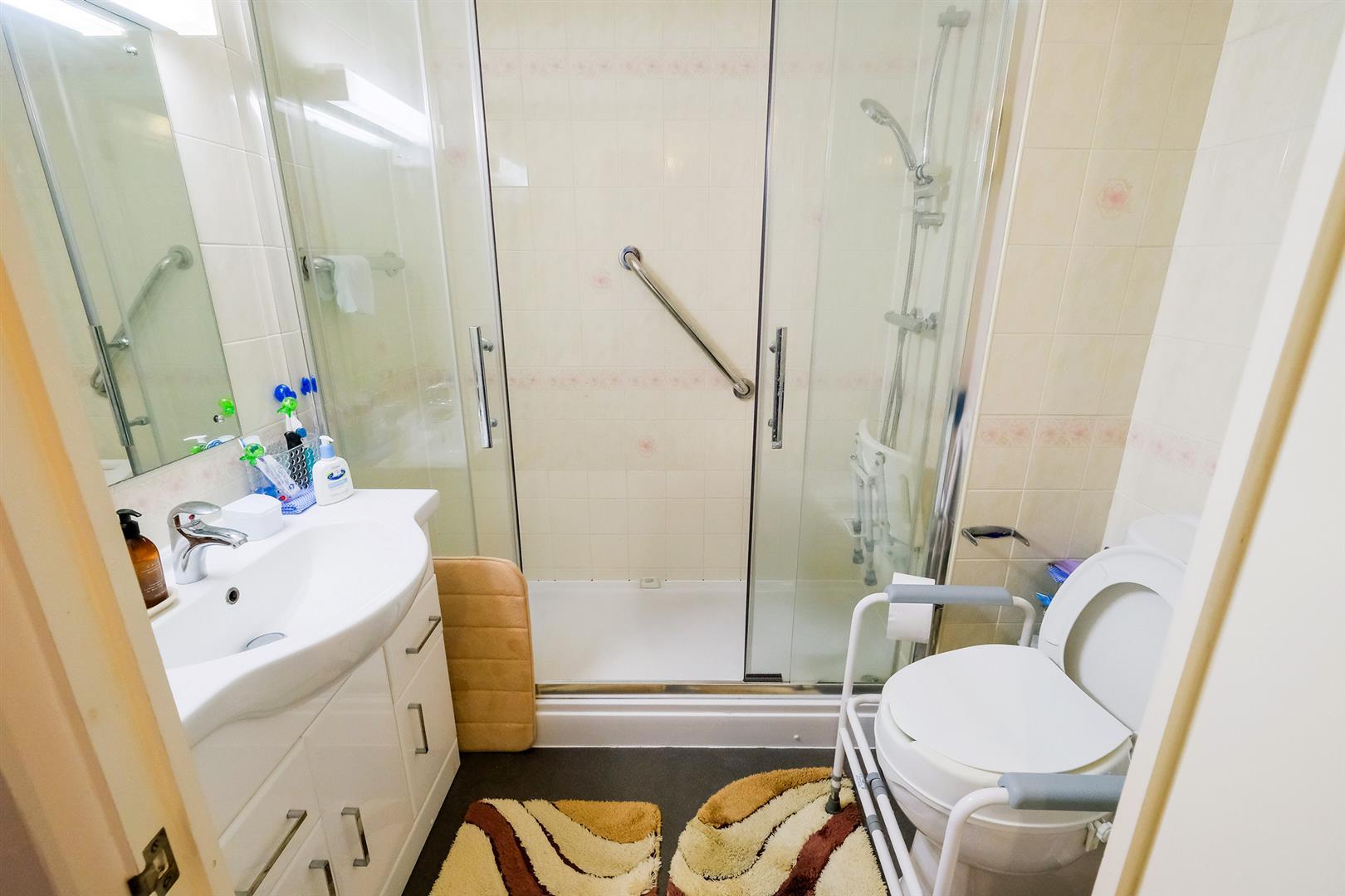 Property Image 6c09f9e4-7883-4974-8507-836822c62283