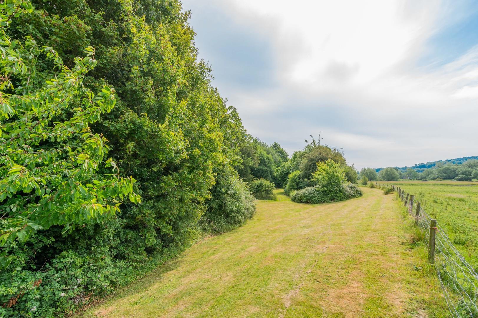 Property Image 6c0b84bd-0fc2-4b61-80fa-811bbc54b485