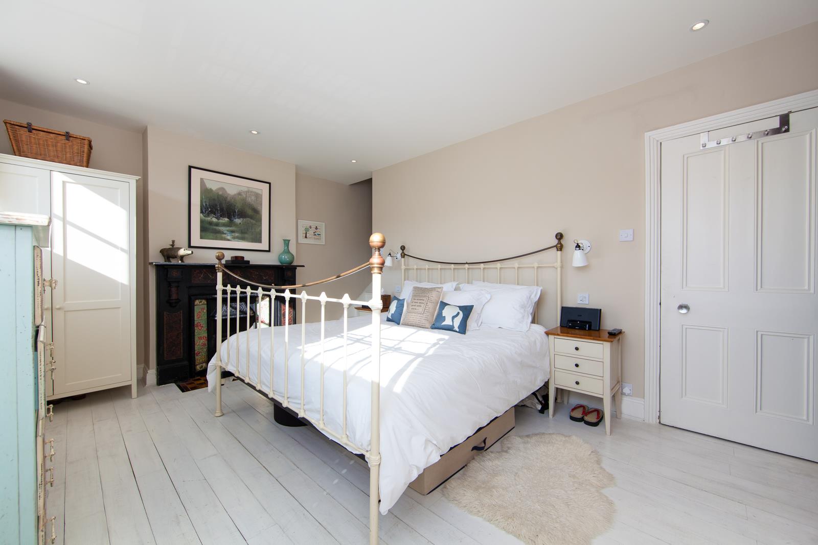 Property Image 6c1776ca-93f4-4c1c-b5c5-0b3882d1deea