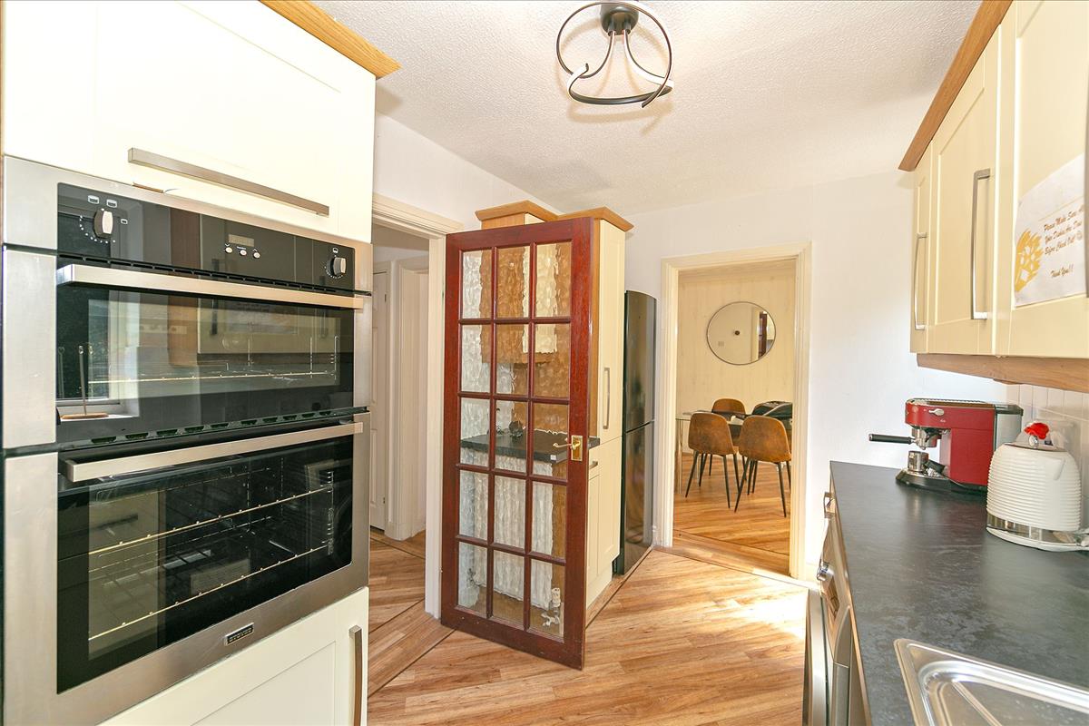 Property Image 6c1b2e0f-4c28-47f3-874e-79890b5b5bad
