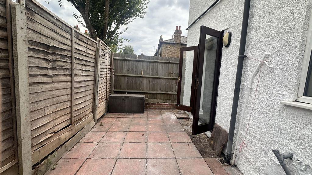 Property Image 6c1b6598-c790-4fec-9614-09dba6ecb63b