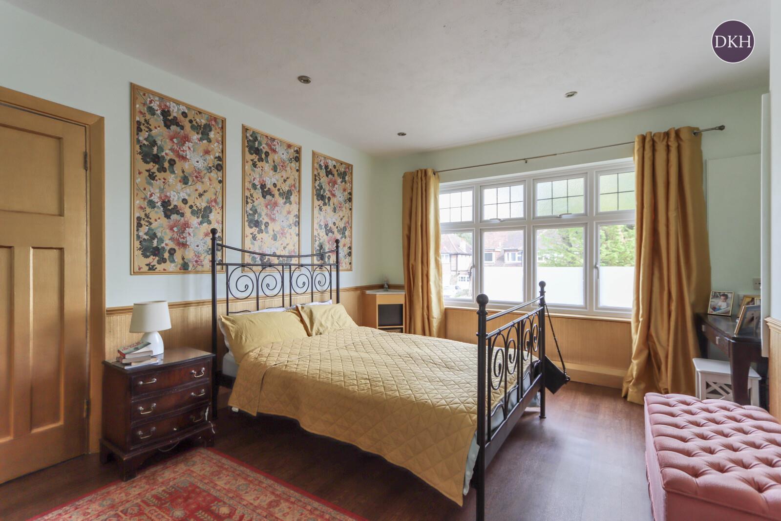 Property Image 6c4c18e2-1da4-4102-917f-224b1786e814