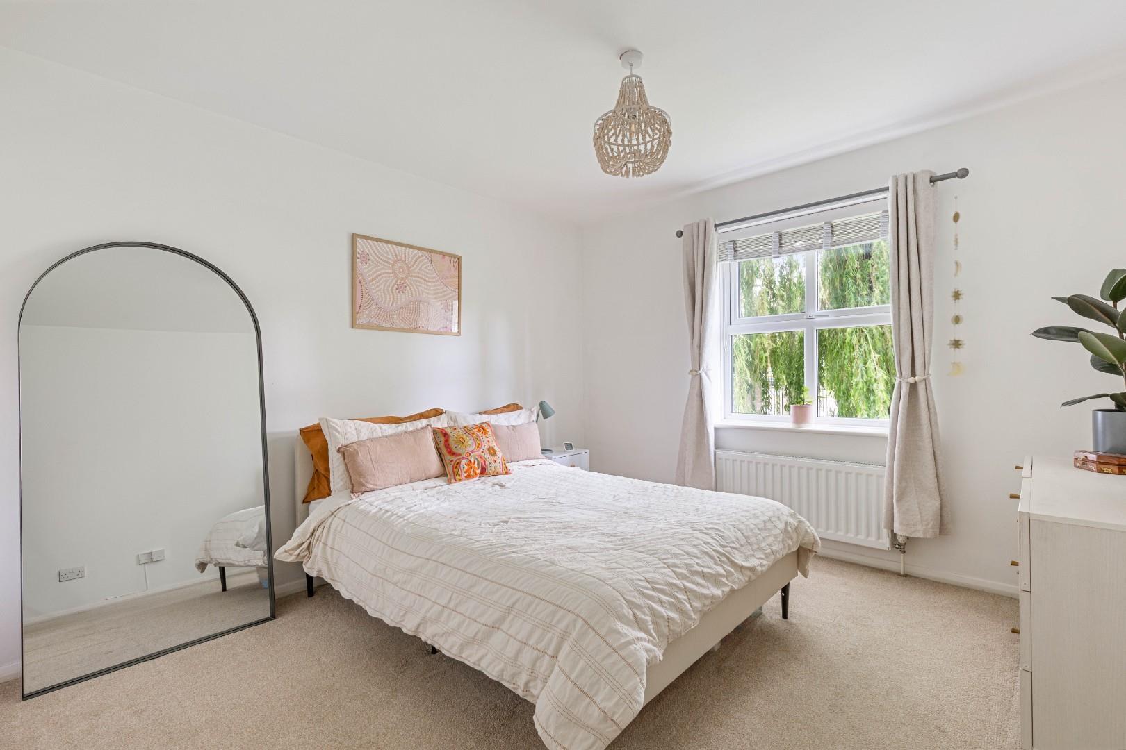 Property Image 6c54cca9-9701-4fc1-a2de-6981f48d1ced