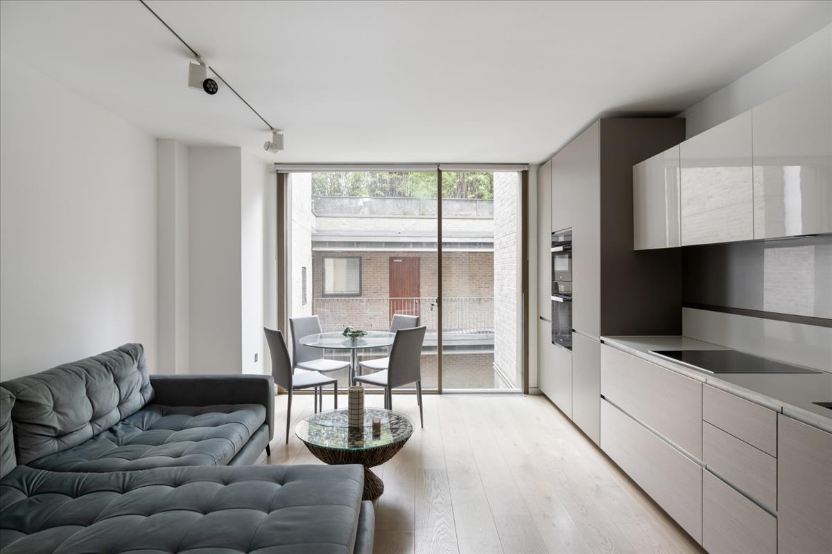 Property Image 6c5b5ed2-1a8b-4e0b-a046-10602339153f