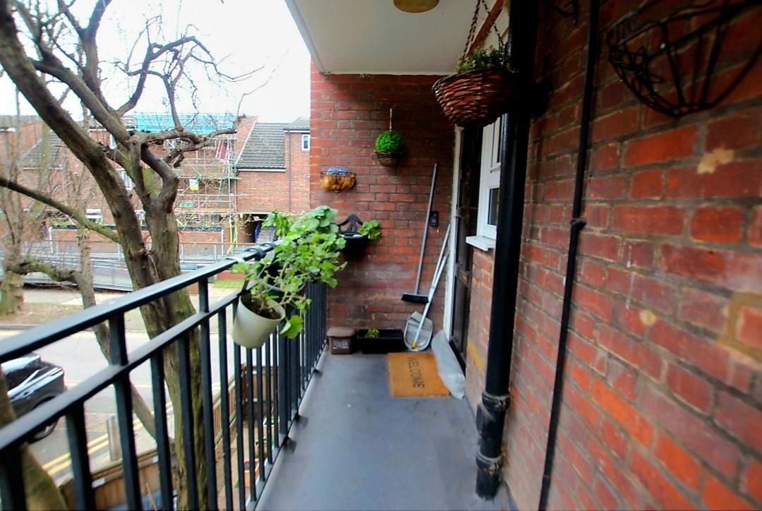 Property Image 6c60e002-bb95-436e-adee-ebb878657e8d