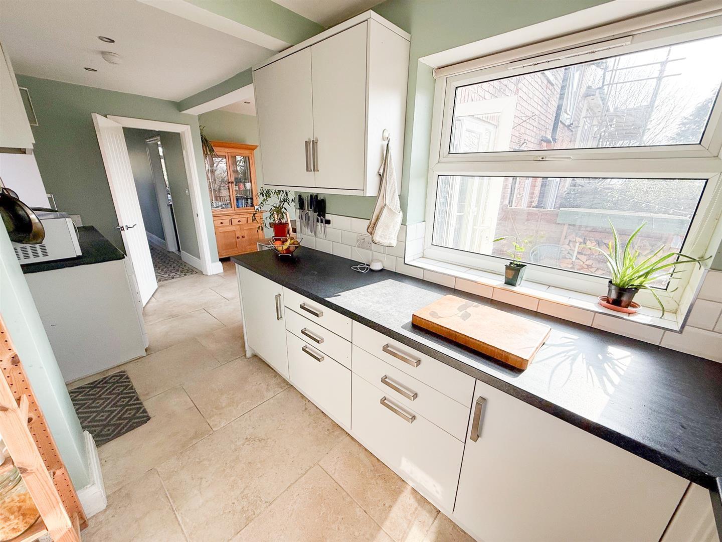 Property Image 6c612ecb-7f81-4701-aab6-f621b7b5e323