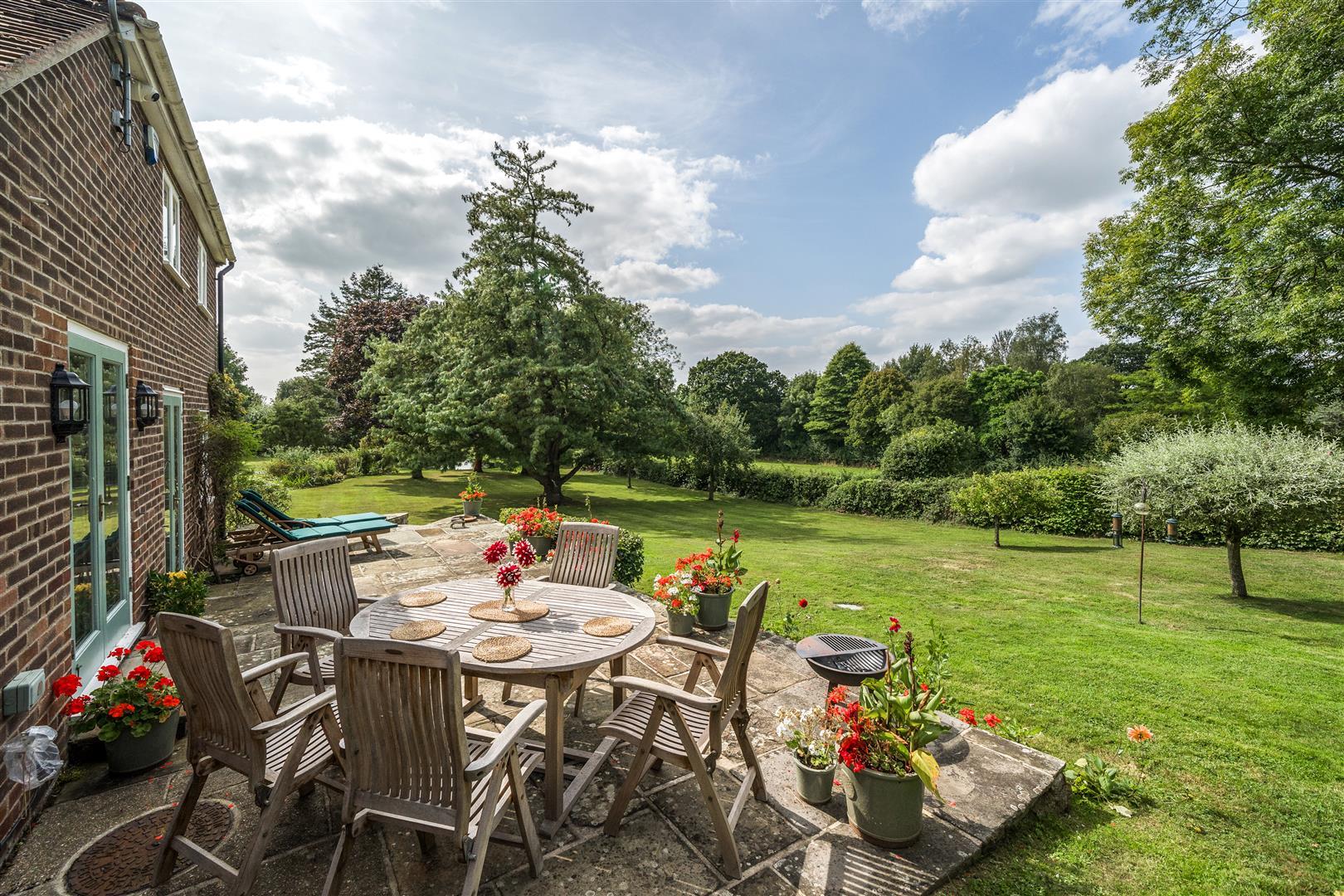 Property Image 6c67bb21-b752-4453-8fa9-fd62674bd545