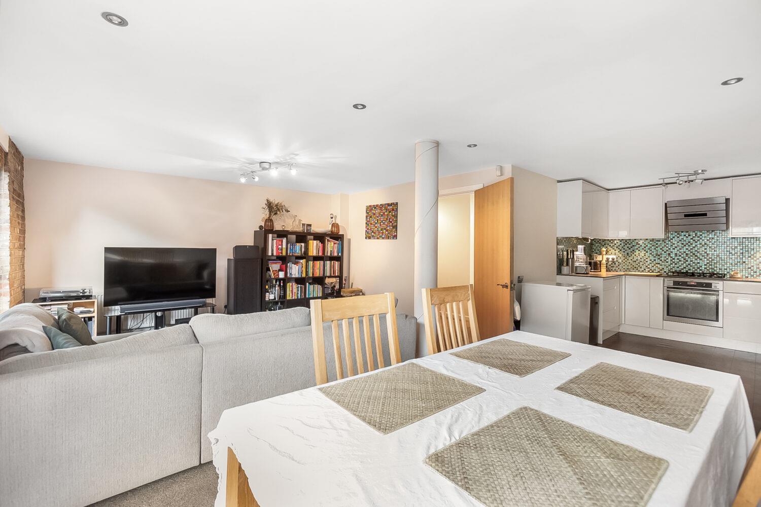 Property Image 6c681766-9149-435c-bcd3-332ab22d661c
