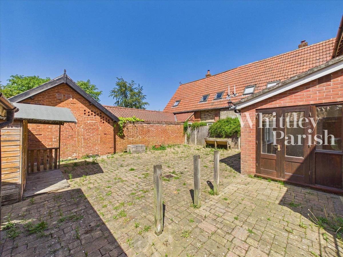 Property Image 6c6a8c19-1b6f-4e23-843c-03feb1d2e9ed