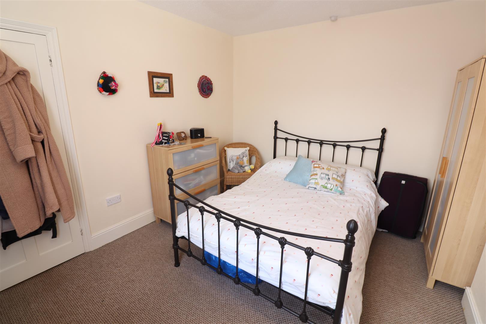Property Image 6c7b5d38-9055-4627-b114-be5ef7c1ad31