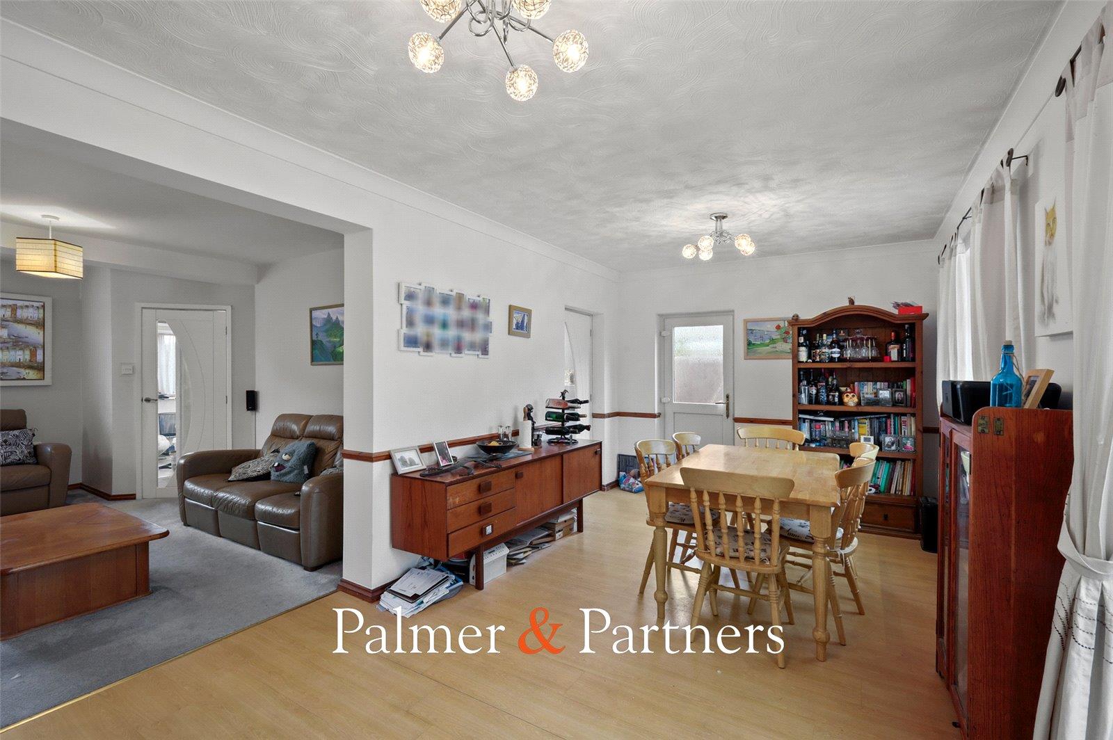 Property Image 6c7e1246-d4f4-4422-a3cb-67855e41e195
