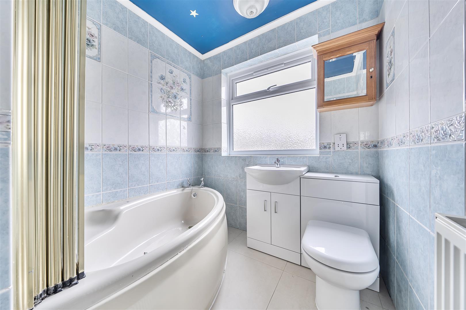 Property Image 6c8a6f13-a319-4e78-86f4-68768552157d
