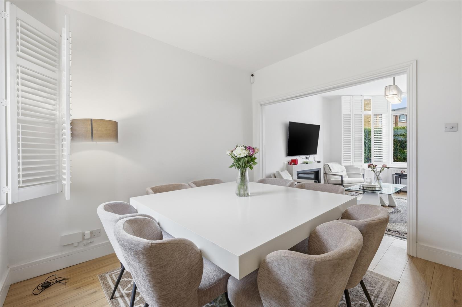 Property Image 6c8d44e0-c6a4-4af4-99b4-459a0ace1f51