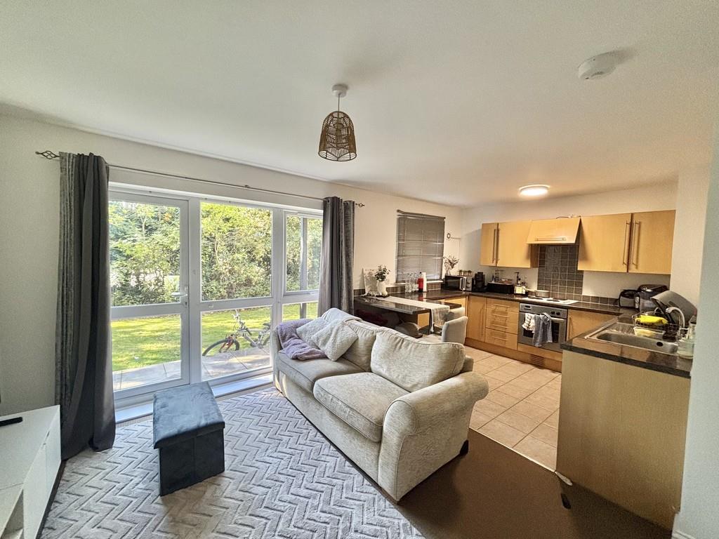 Property Image 6c90e5a9-6c01-4782-8ba1-ffa05693cb8e