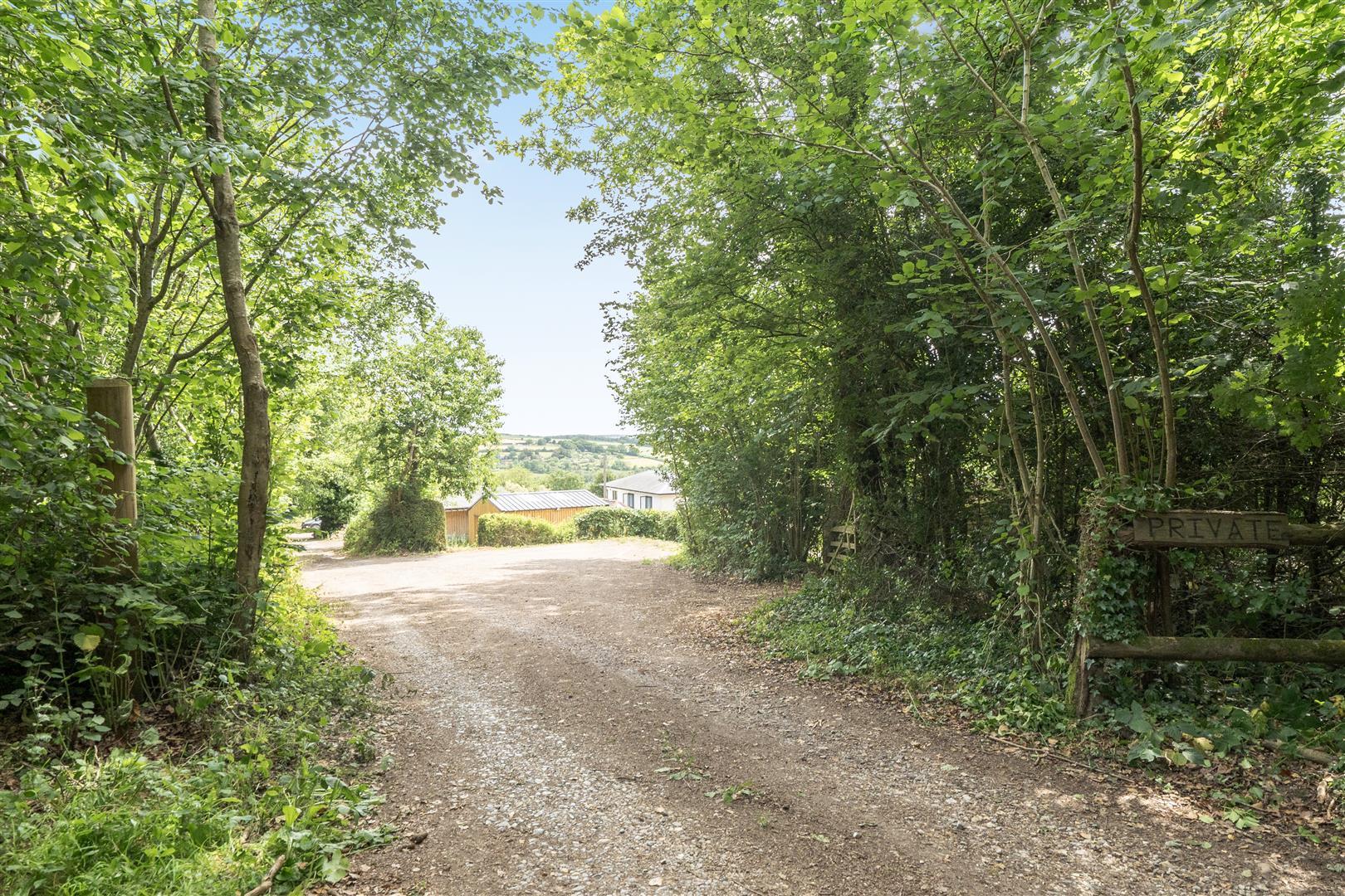 Property Image 6c94c84e-2e27-4a08-84f4-c904ec71f9c6