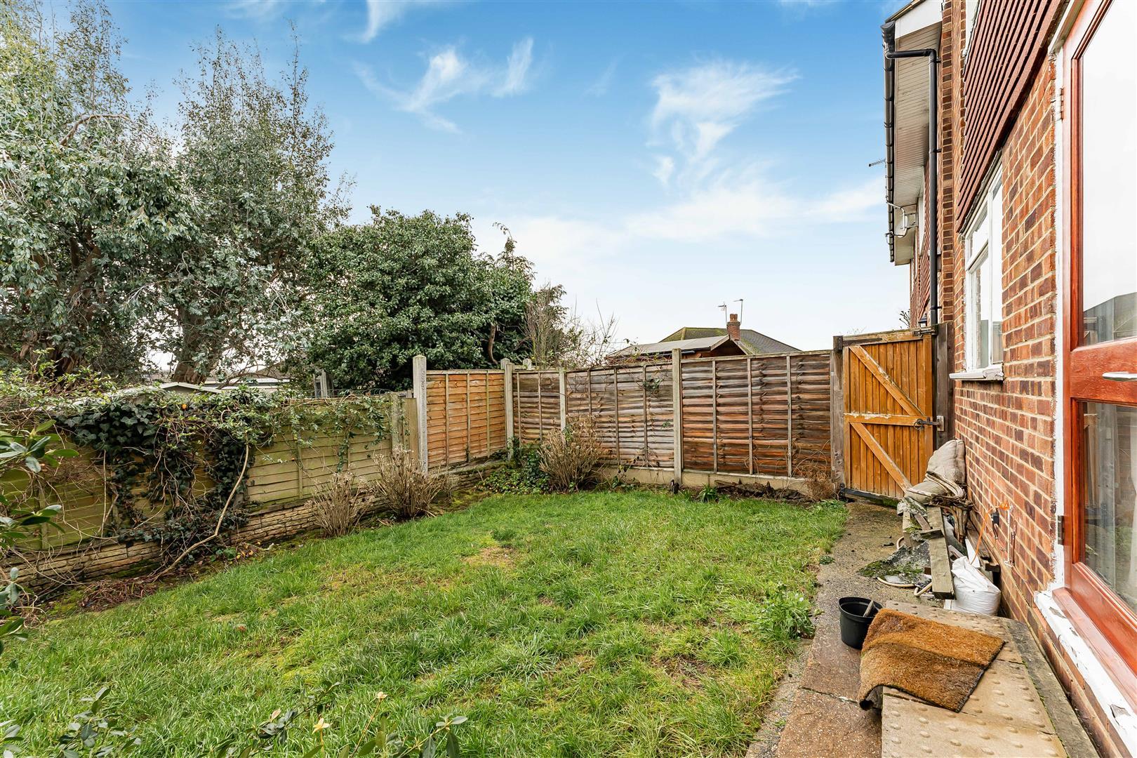 Property Image 6c97bd76-8c5f-421c-9e6b-73edb3187fe0