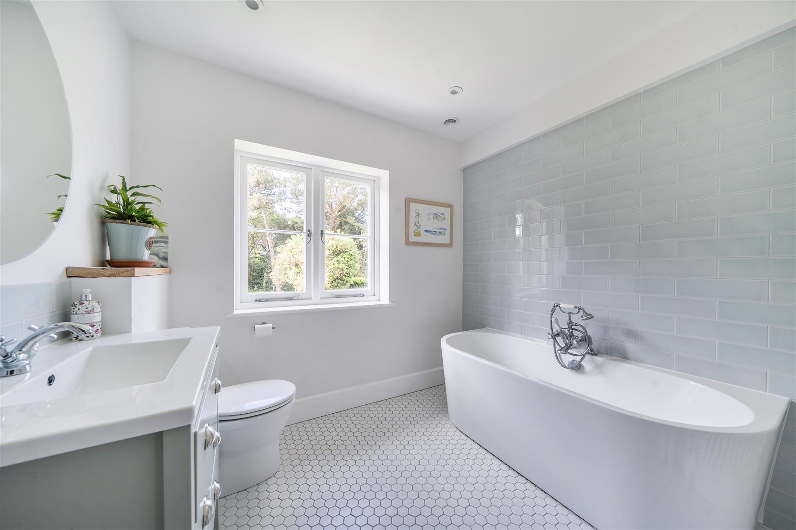 Property Image 6c9b5290-2420-4f27-9279-3555644cab5d