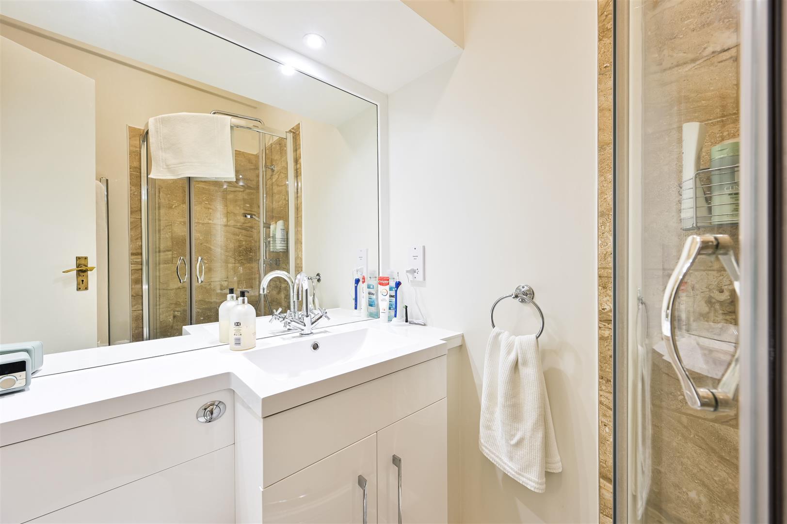 Property Image 6ca9a6b6-82c2-461b-841b-faff518a6524