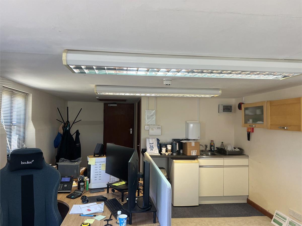 Property Image 6cb6b4c6-2234-4e79-b9ba-cbe7e496f9cc