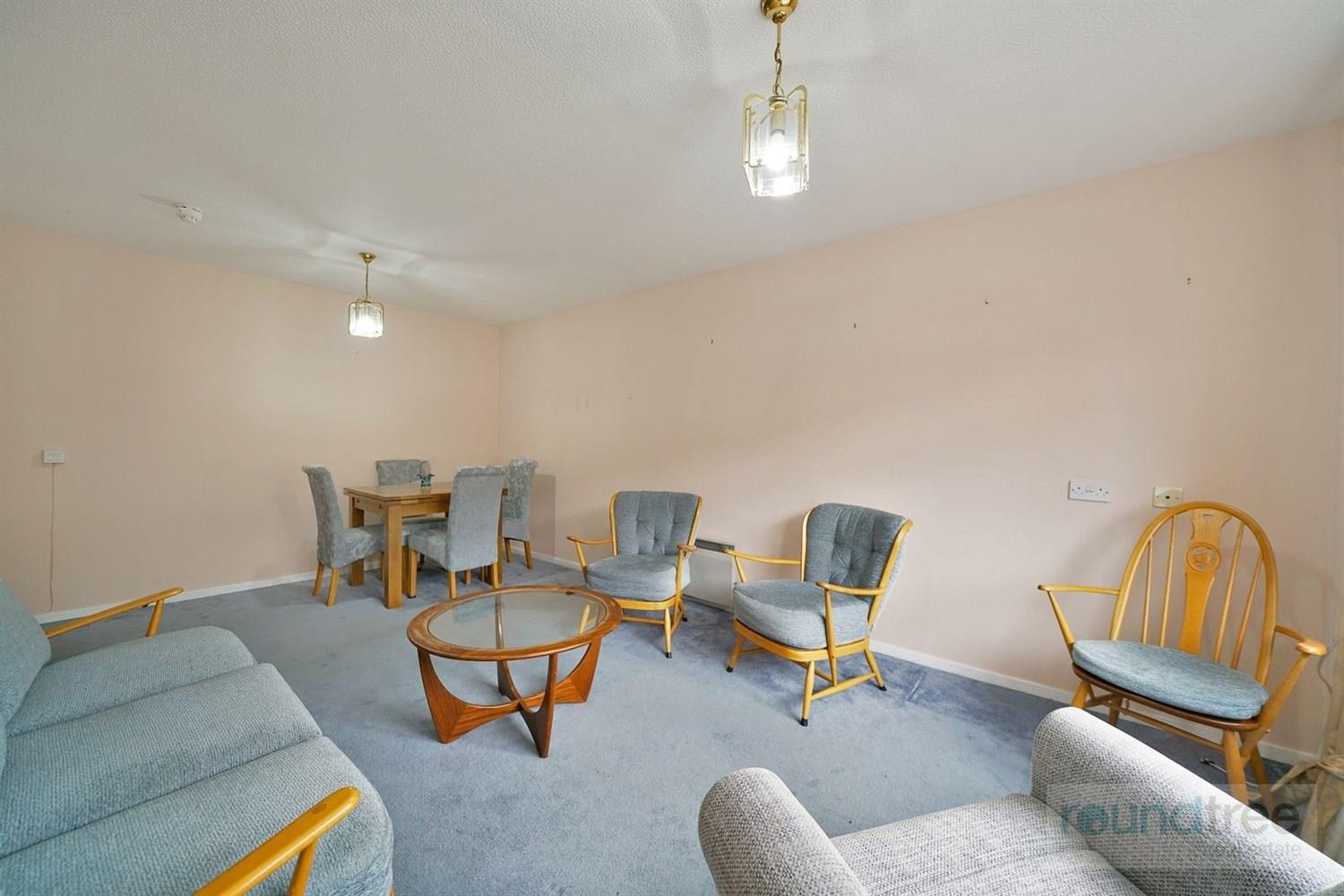 Property Image 6cbdfce7-07d4-4876-bf85-f3b71f88941a