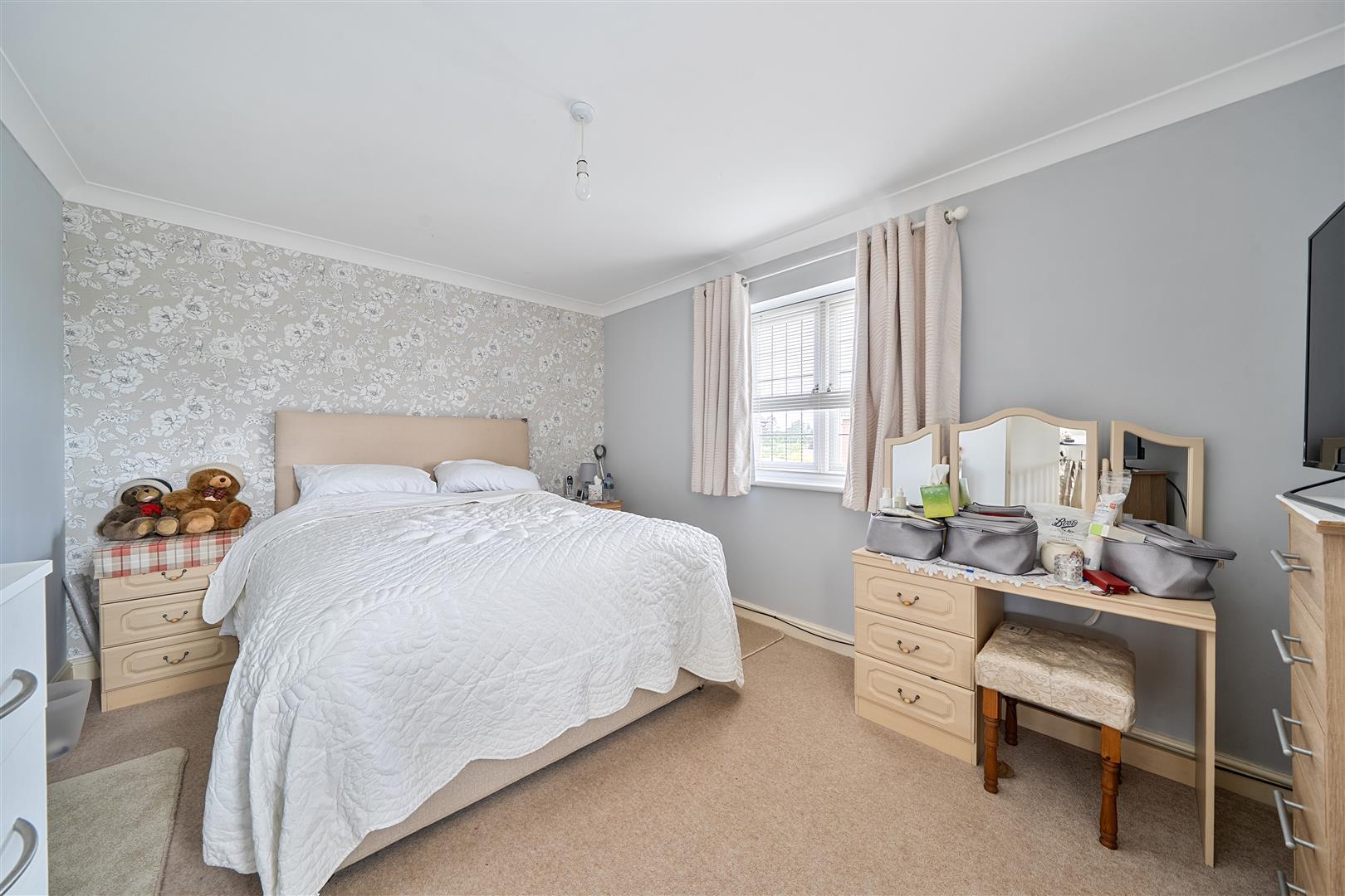 Property Image 6cc60e46-7086-46d9-9677-69e6a78b9c14