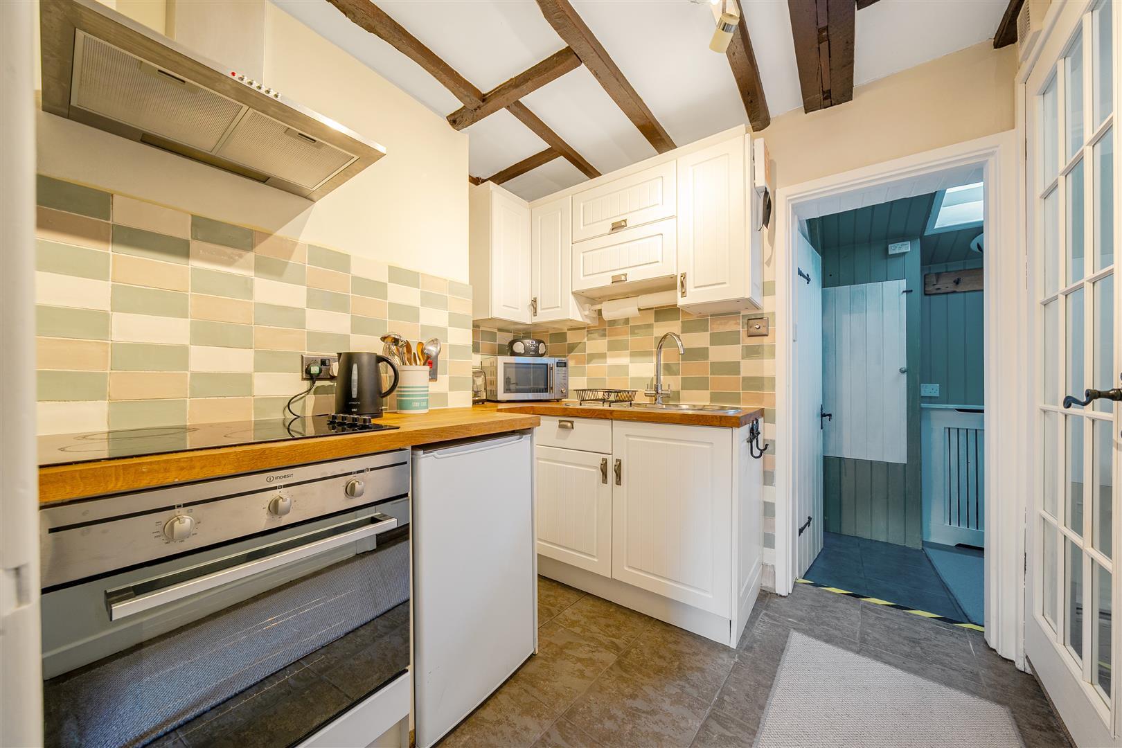 Property Image 6cc749f9-de16-4289-8e51-1adede03a6d0