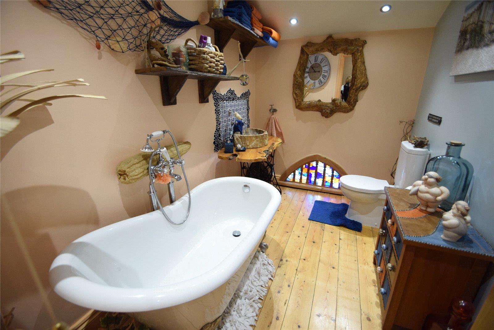 Property Image 6cce2215-5a42-4f4b-8245-6744476eb36e