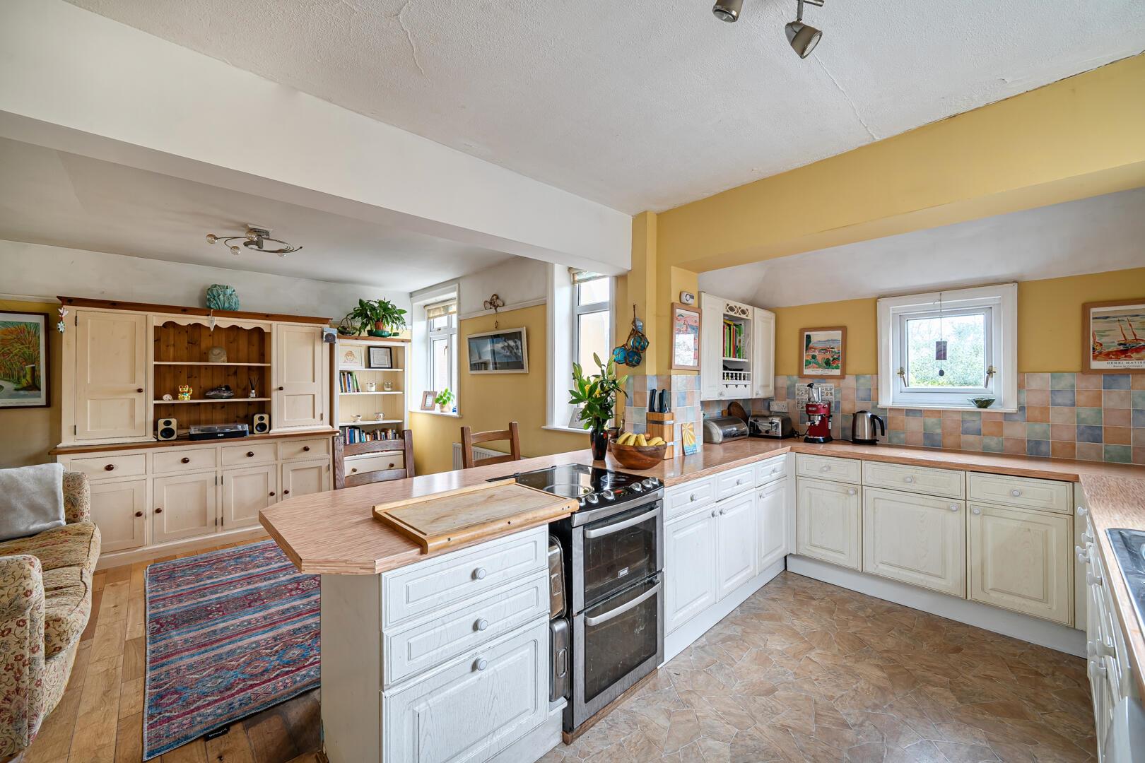 Property Image 6cd7f1f7-48c1-4b25-8bfc-32250d08af50