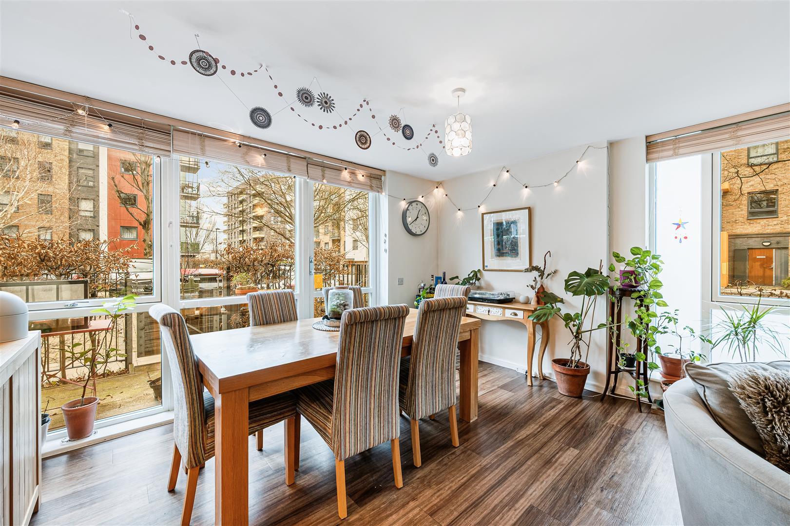 Property Image 6ce062ef-6fcd-45e4-bf1a-42d44b51131b