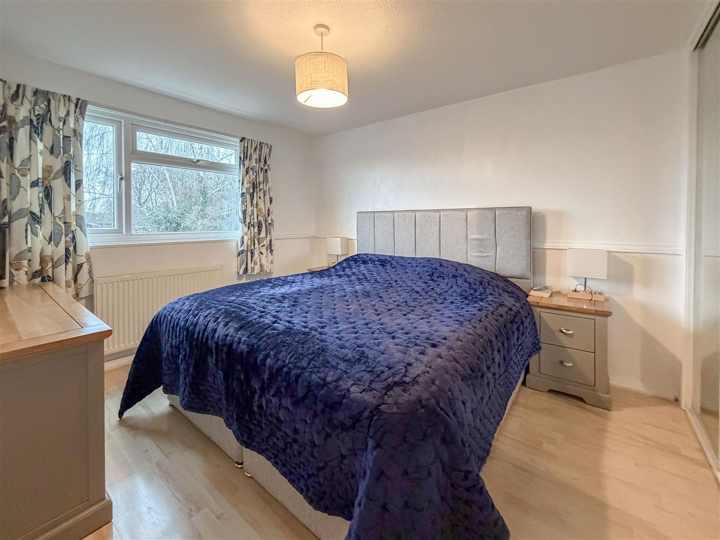 Property Image 6cea39c4-e87e-4a6b-a98d-c7bb691823fe