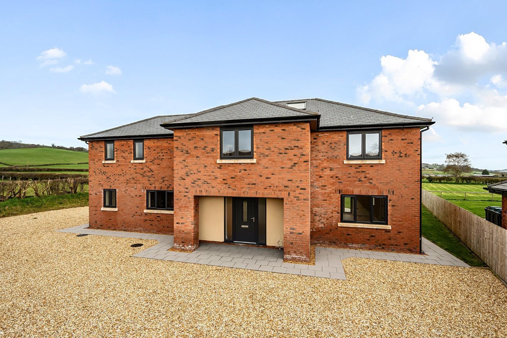 Property Image 6cf1a486-9630-44b0-ac7f-7493a00533b0