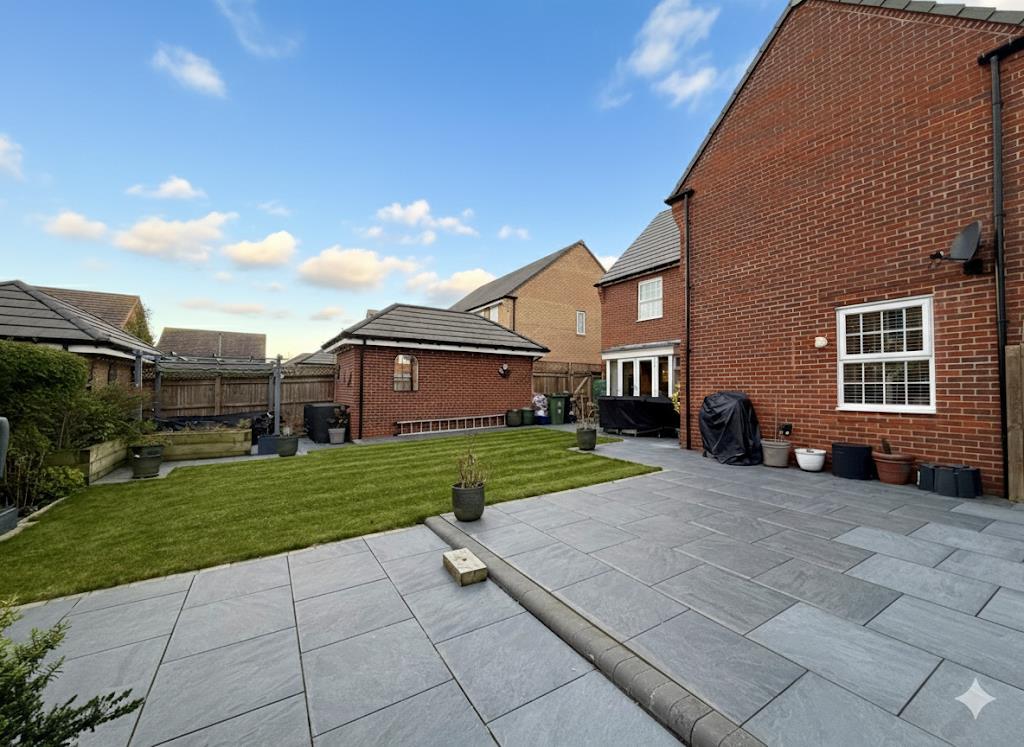 Property Image 6cf9d330-8ca1-47b0-a474-993212d27ab3