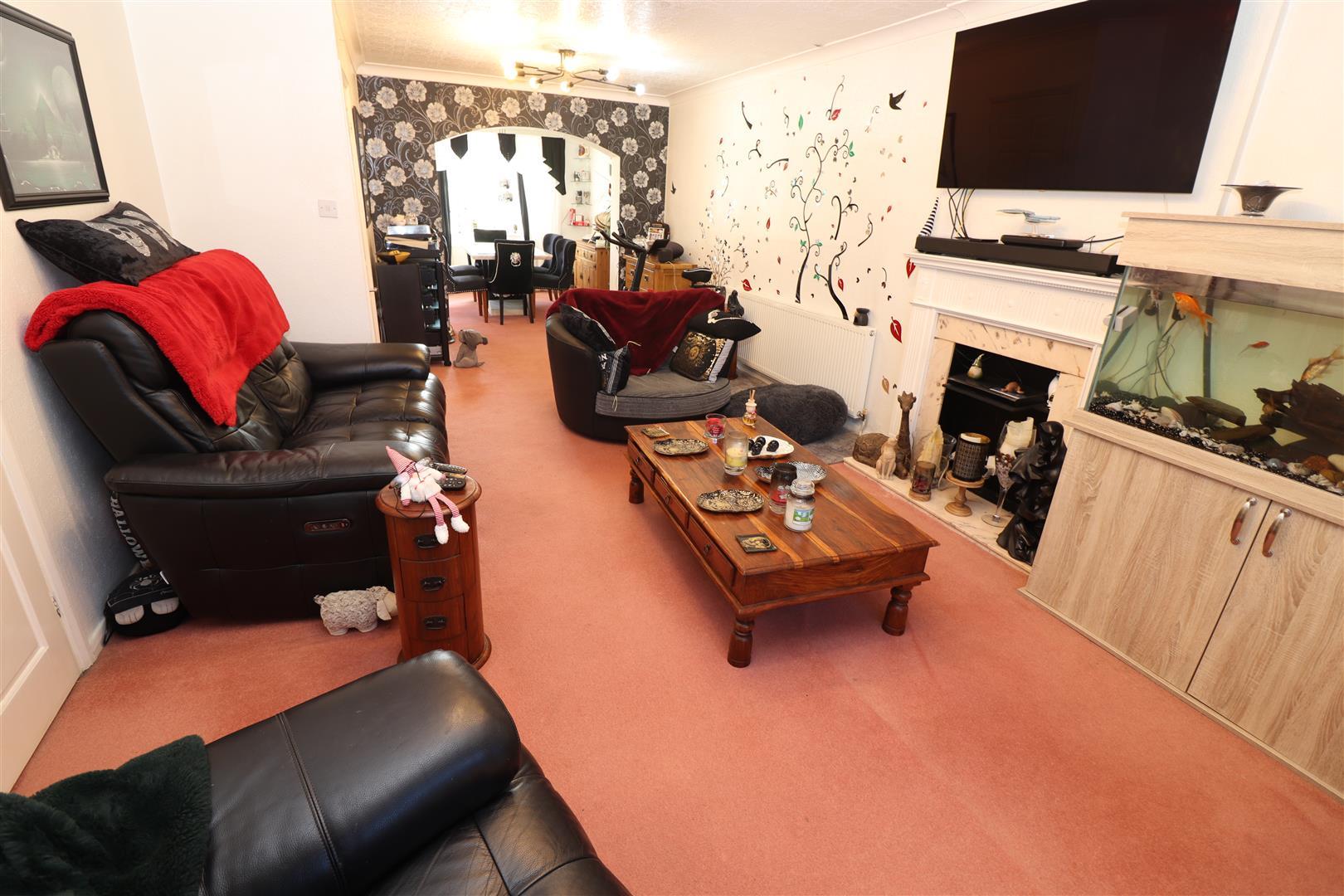 Property Image 6d0a75fb-dd2f-45ce-90f9-6b8c48bdf0a7