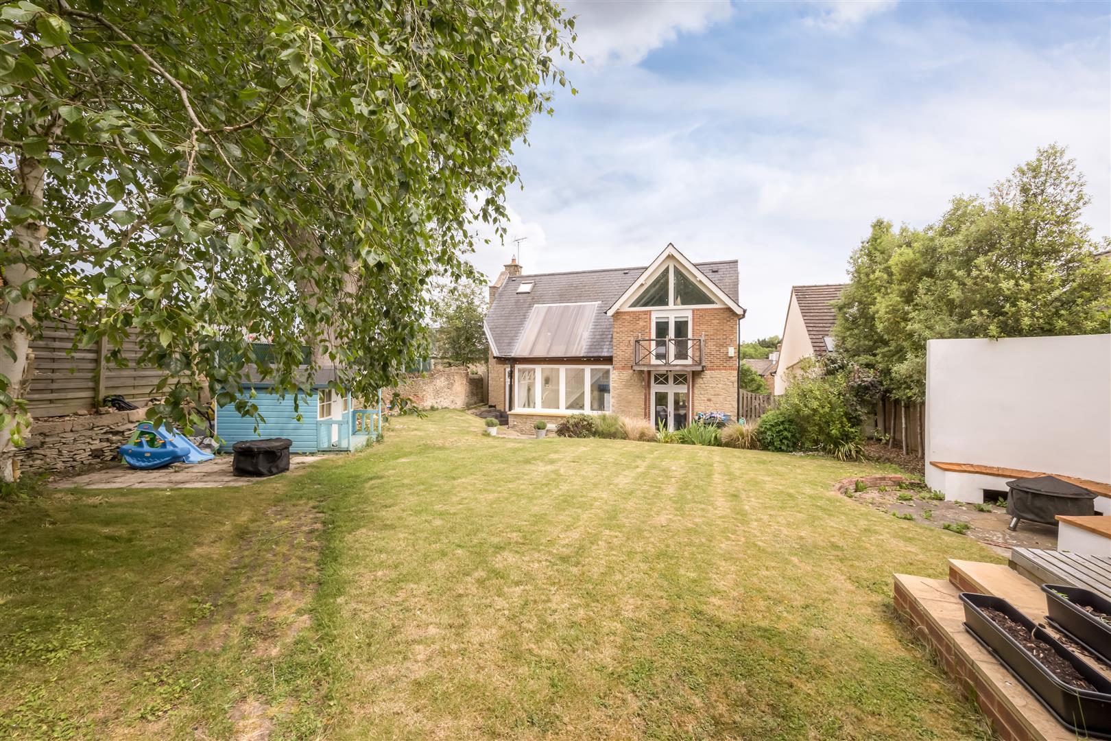 Property Image 6d306453-fa84-4707-9f9d-f8c153b0b2fa