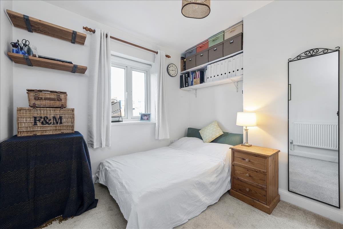 Property Image 6d31a567-bf7a-45a9-b67f-27e001a360e9