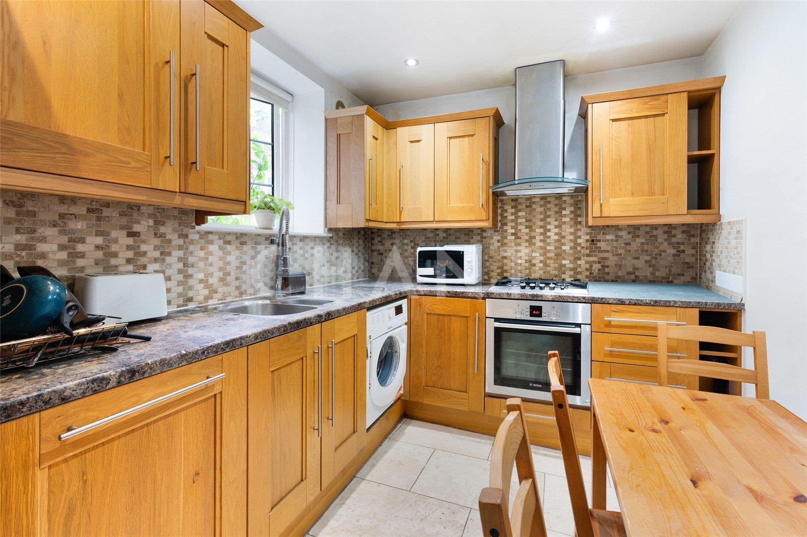 Property Image 6d3d4c5f-45d6-4e18-9249-e6bd5298b94a