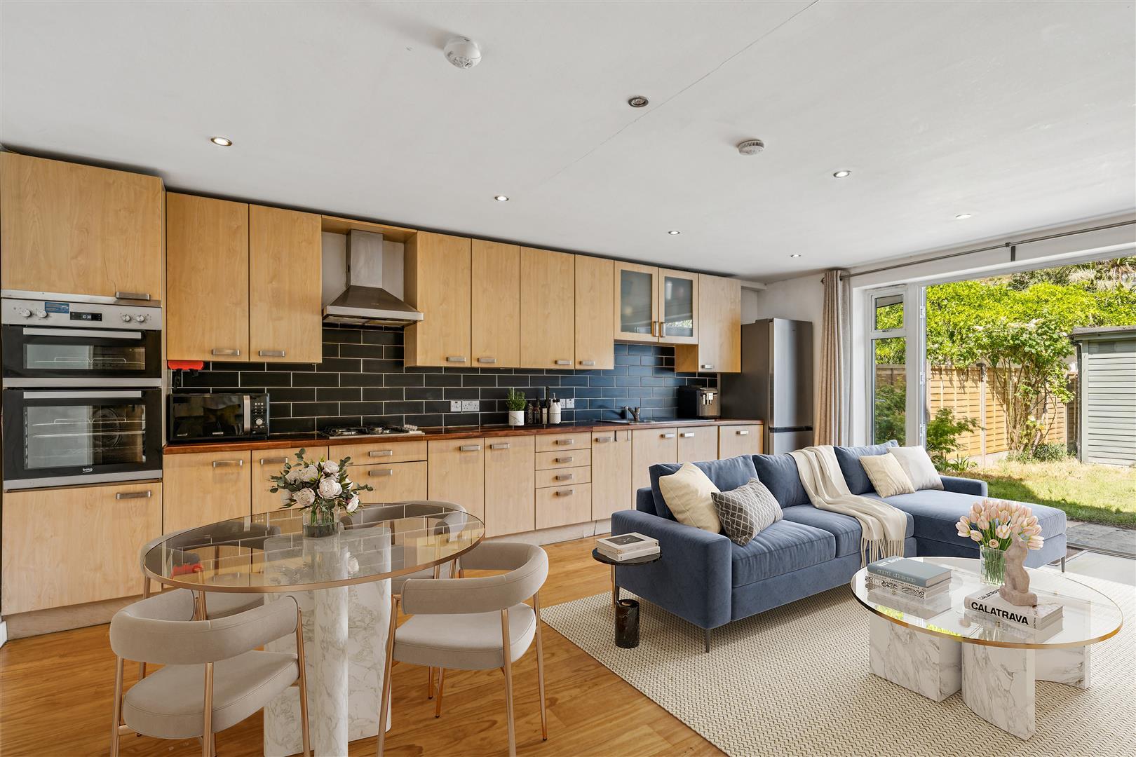 Property Image 6d43e94c-9ff8-4fd5-9671-4e416737f1a1
