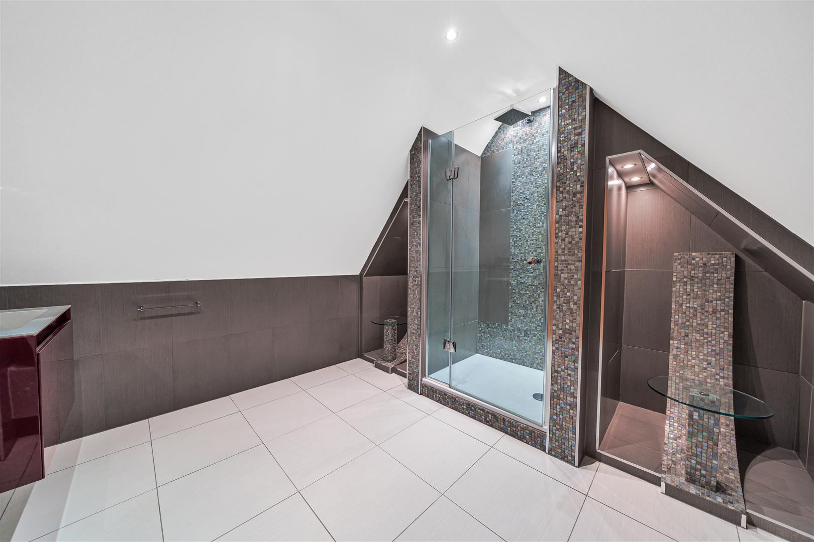 Property Image 6d4b101f-9f43-460a-8f01-34d928946ab6