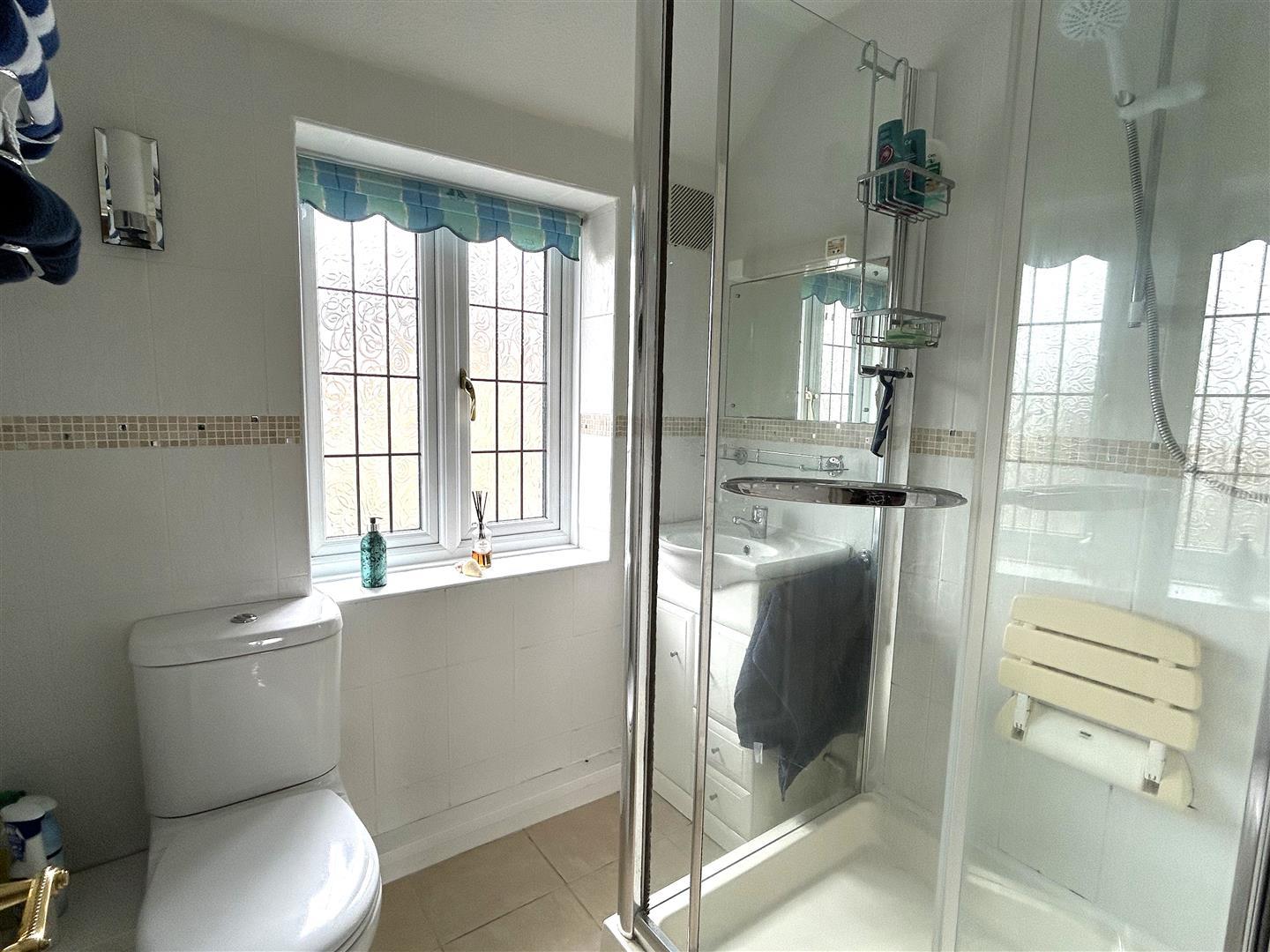 Property Image 6d4e7d1c-6208-4eb2-9d9b-584ee599cf6c