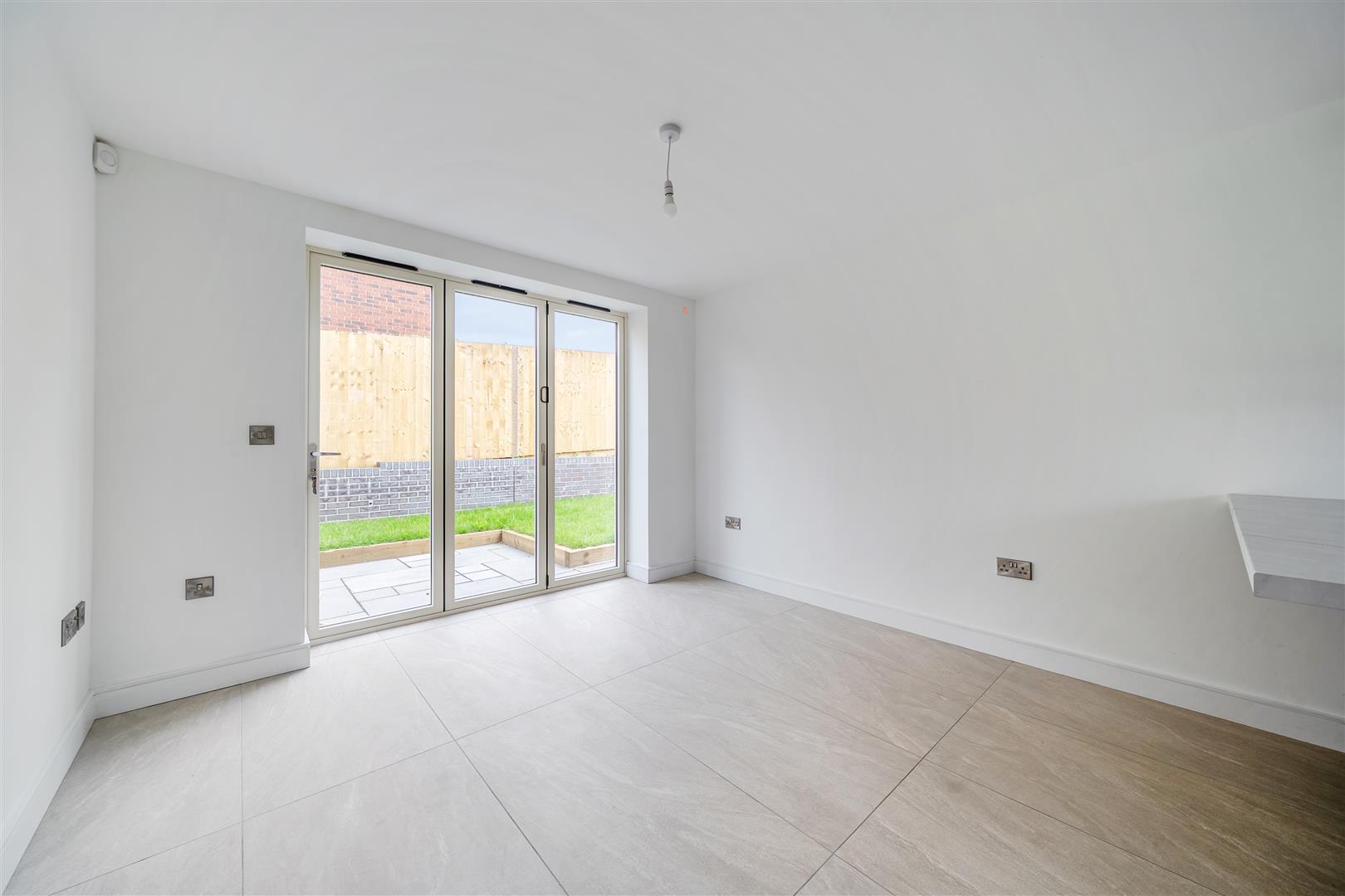 Property Image 6d6cff8b-1ee0-4313-bca2-0aba7ff12d22