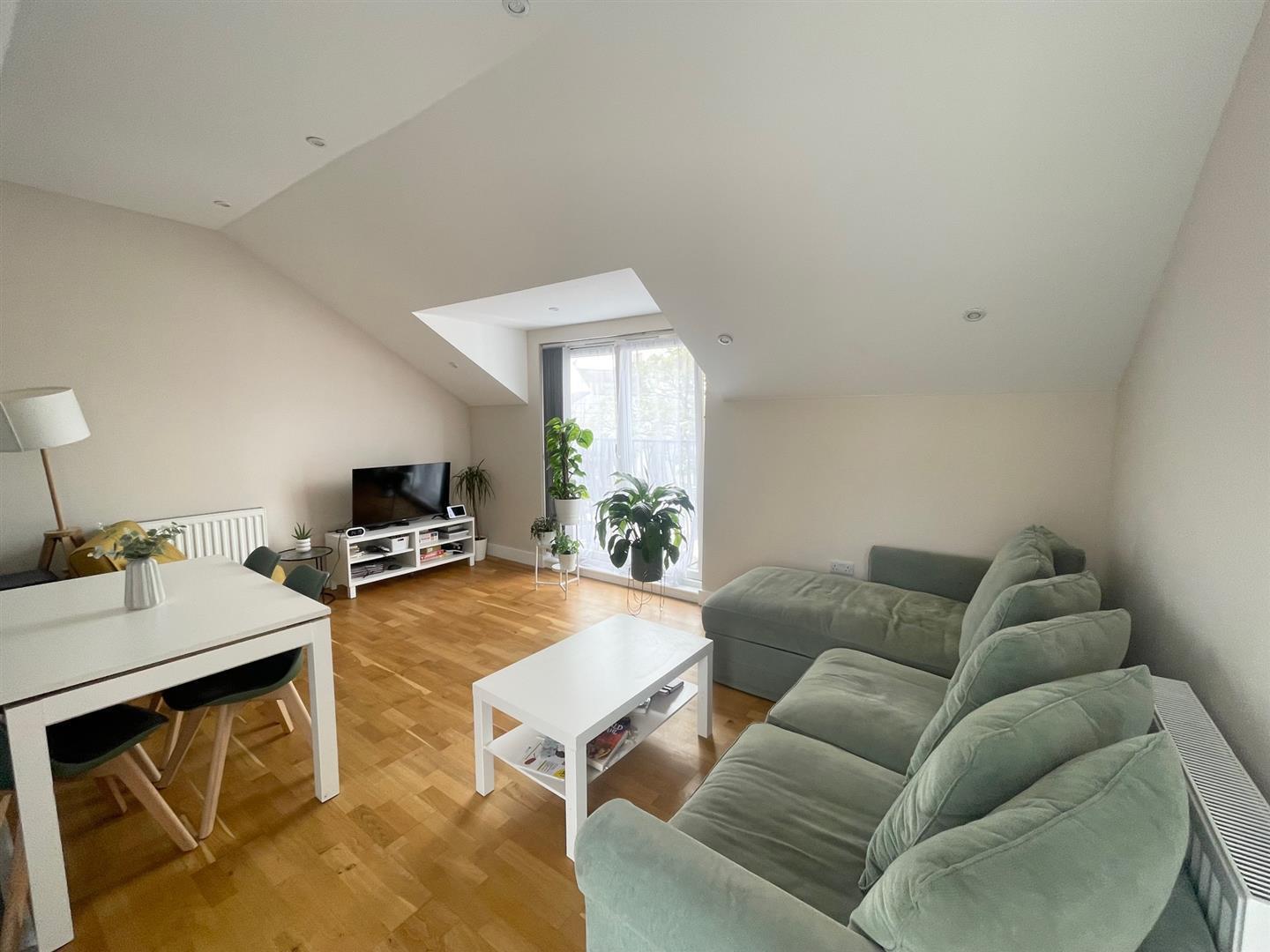 Property Image 6d798577-45a3-4f39-bc6c-e4121e0661e6