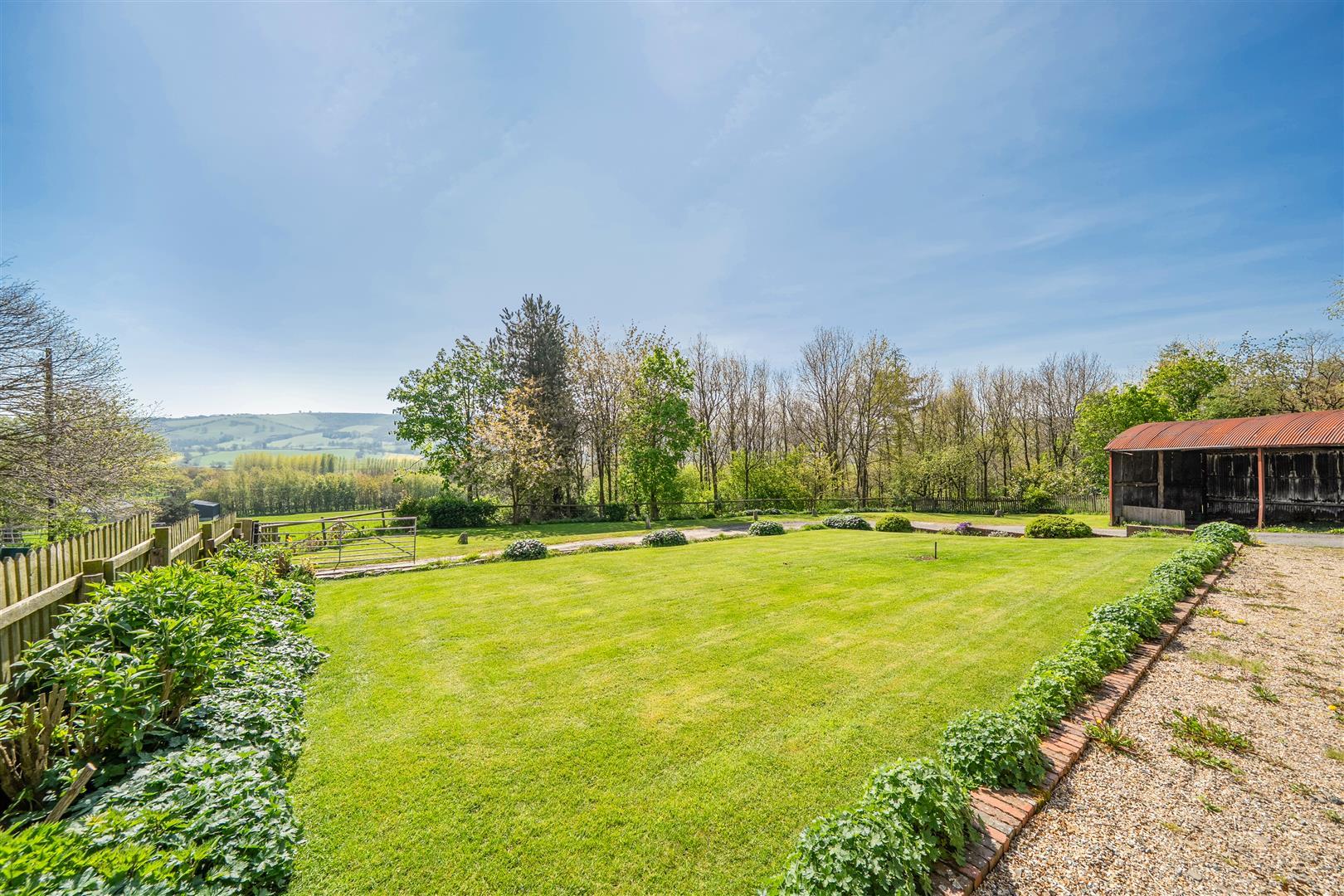 Property Image 6d80fcc2-b336-47ba-871e-68bfa80eea24