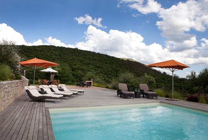 Property Image 6d89f81c-1a78-4b17-aa7f-f488328b3a37