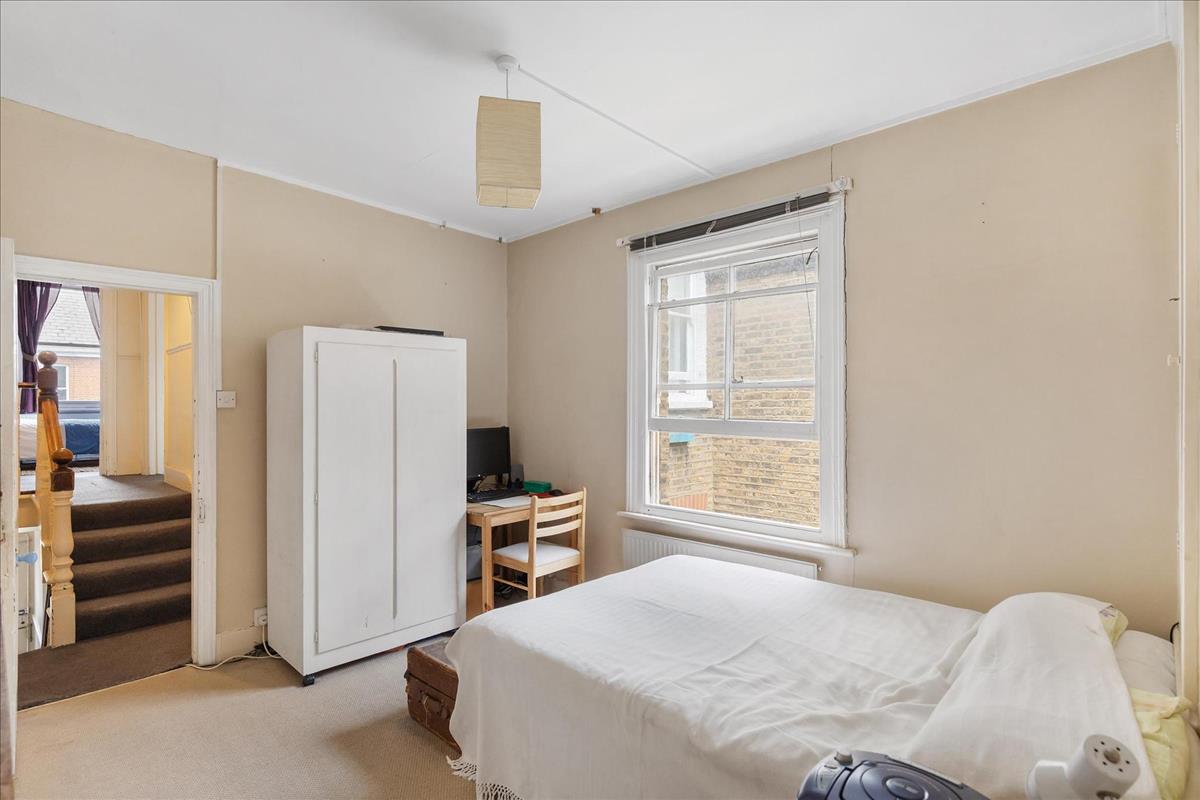 Property Image 6d8baa6e-5deb-419b-9253-11ad043830e5