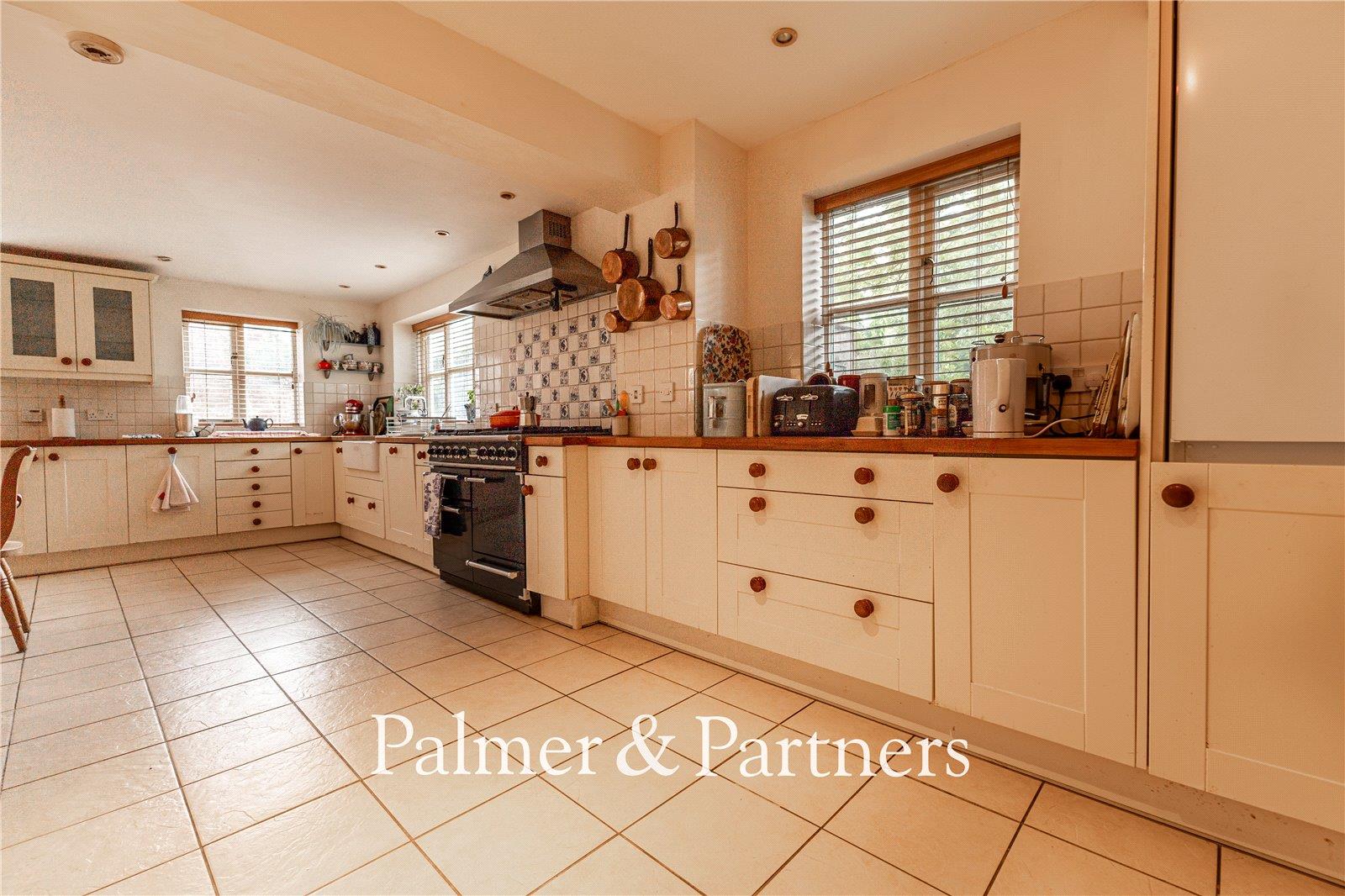 Property Image 6d8c257e-0c2d-4a6a-879e-96627c3ead0c