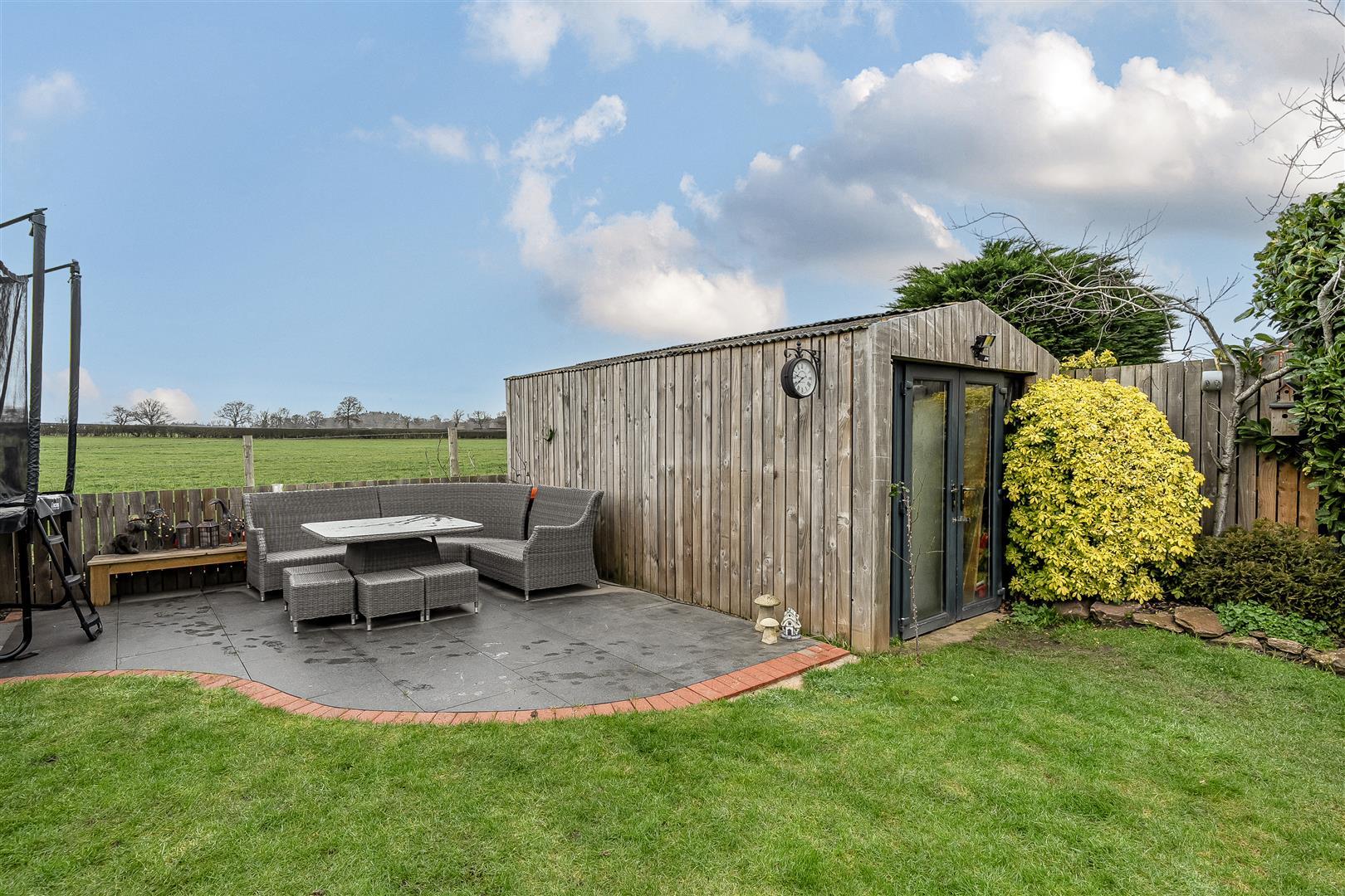 Property Image 6dadc51c-6be8-4884-8f20-9143cdb4f9f8