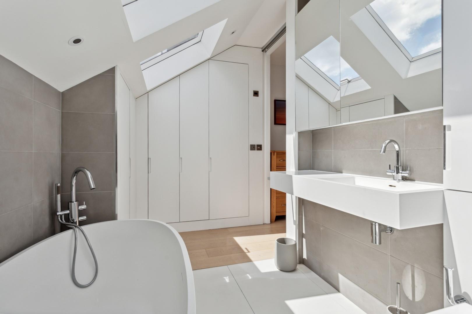 Property Image 6dc36f0d-09fa-4e5d-a1c0-4296de70a95a