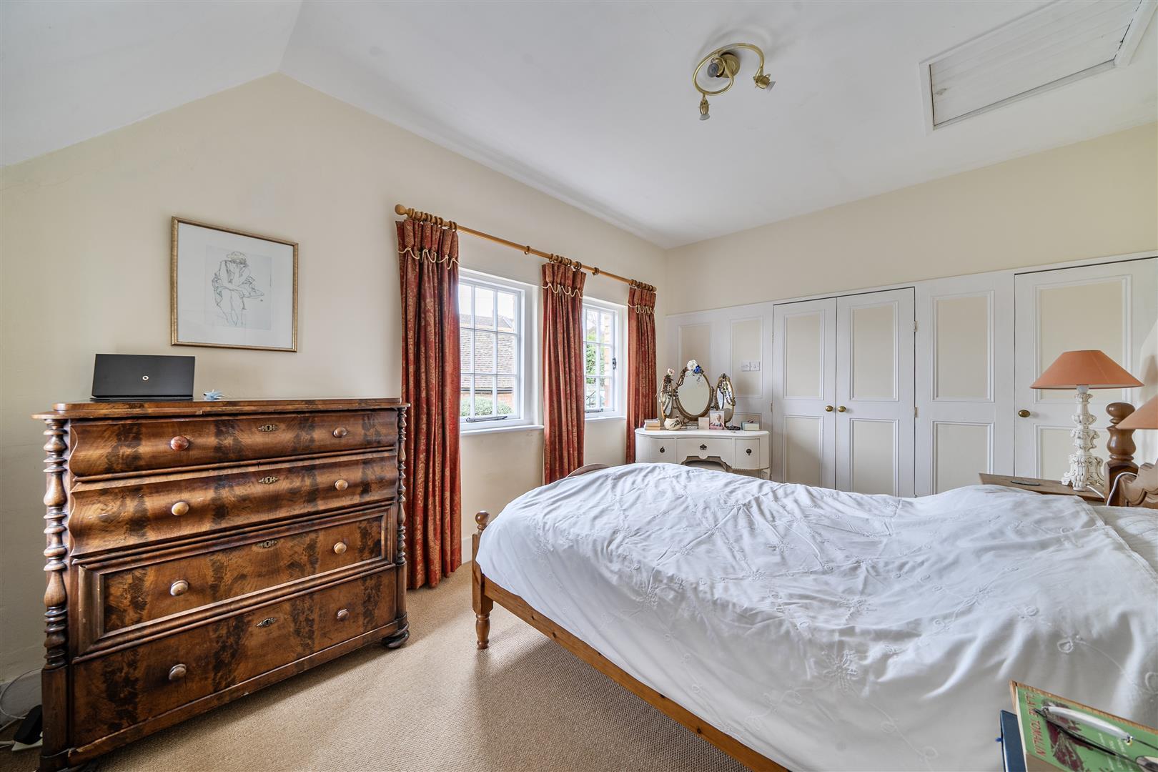 Property Image 6dc96edd-35db-44e2-95dc-e42f17b8efa6