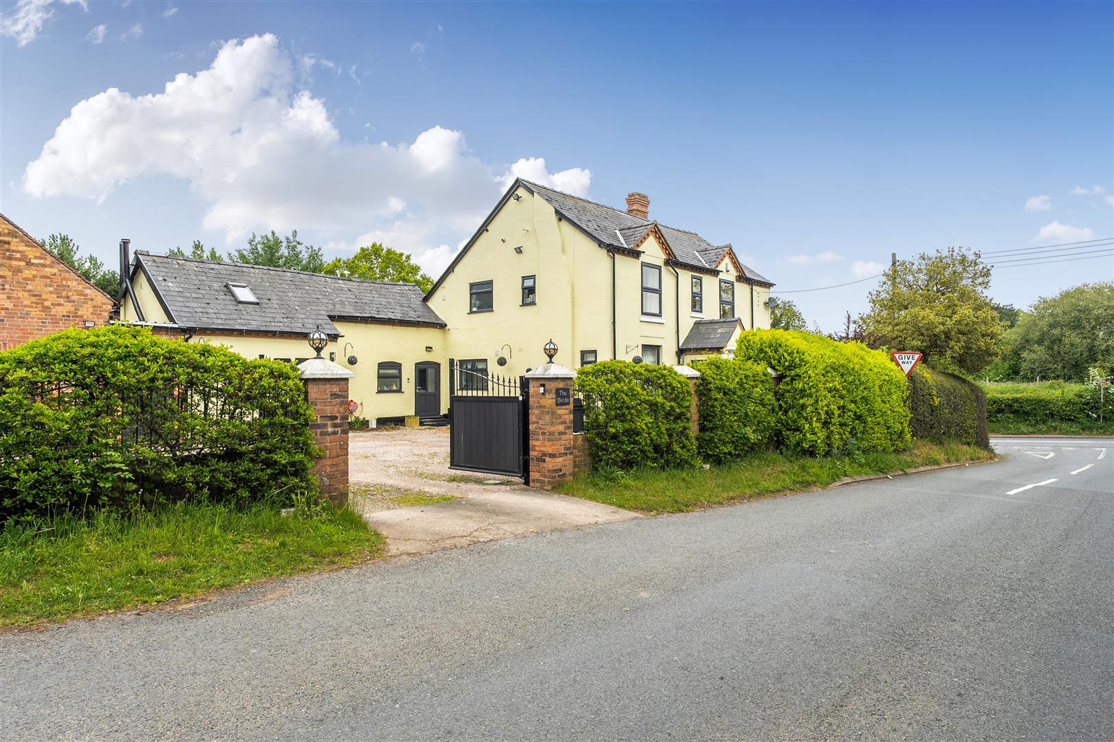 Property Image 6dd06883-3ec2-4370-992d-e3b98e86c0a0